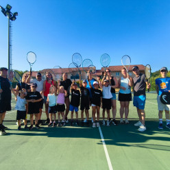 Une fin de saison joyeuse à l'école de tennis du TC Rives